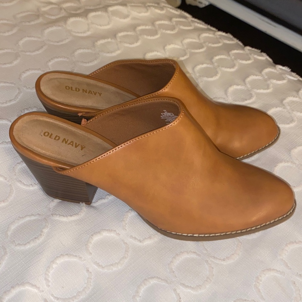 Old navy mules